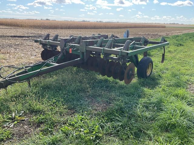 Image of John Deere 712 equipment image 2