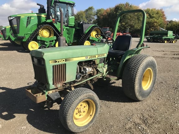 Main image John Deere 750