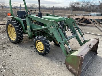 Main image John Deere 750