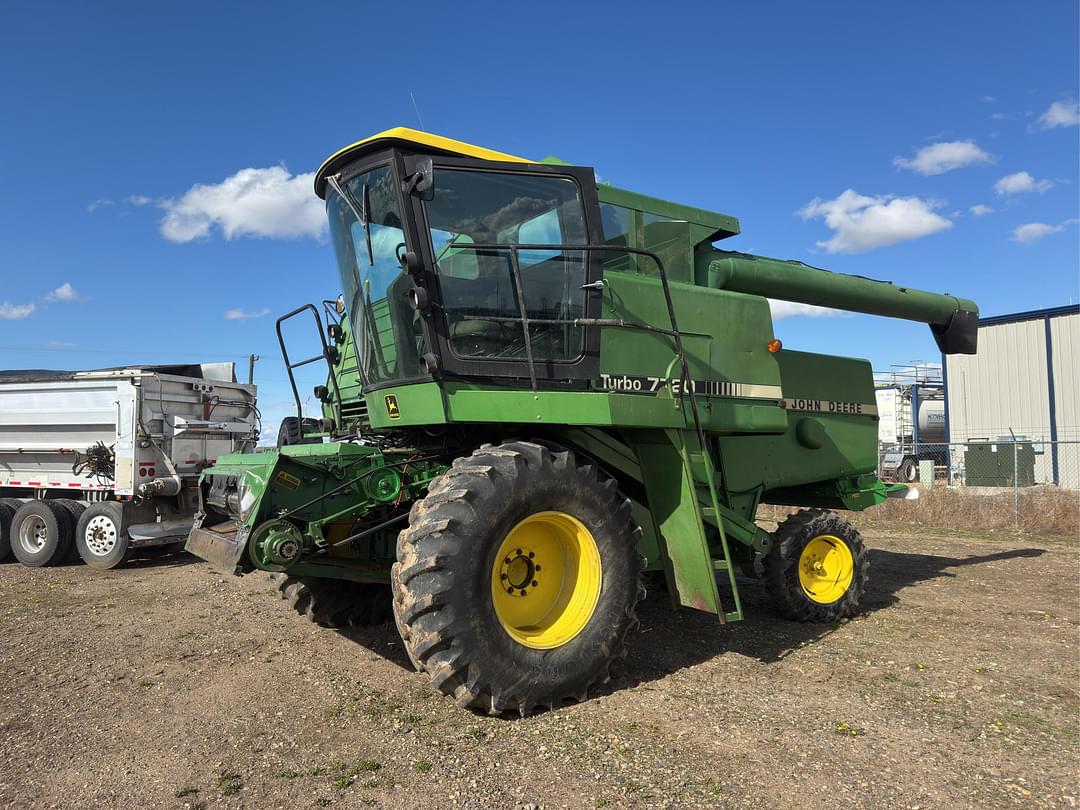 Image of John Deere Turbo 7720 Primary image
