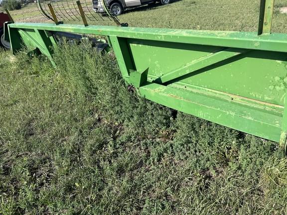 Image of John Deere 843 equipment image 2