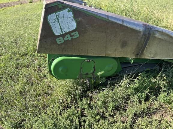 Image of John Deere 843 equipment image 1