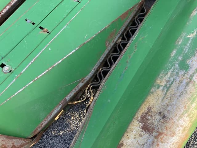 Image of John Deere 853A equipment image 4