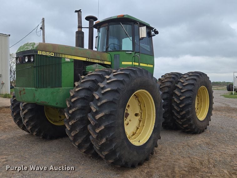 1984 John Deere 8650 Equipment Image0