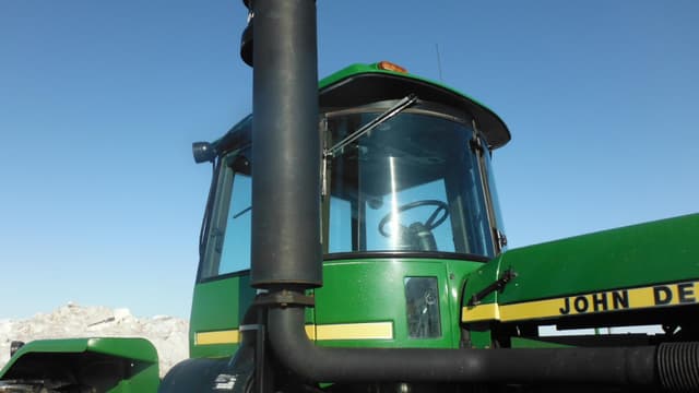 Image of John Deere 8850 equipment image 4