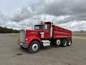 Main image Kenworth W900