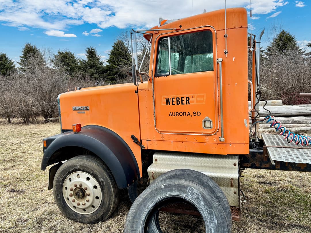 Image of Kenworth W900 Primary image