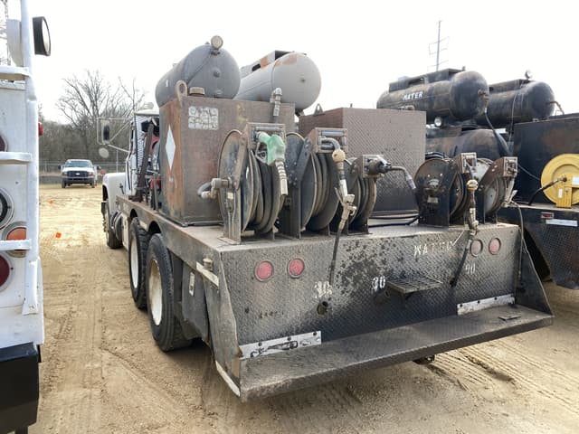 Image of Mack R686ST equipment image 1