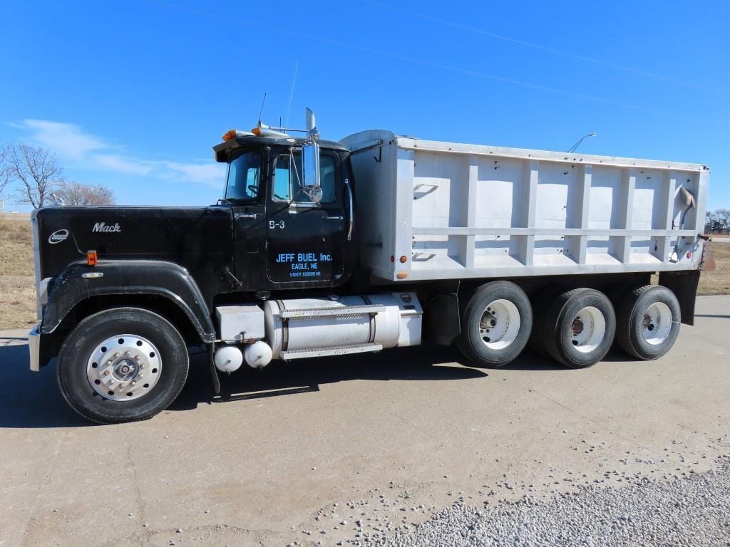 Main image Mack RWS788LST