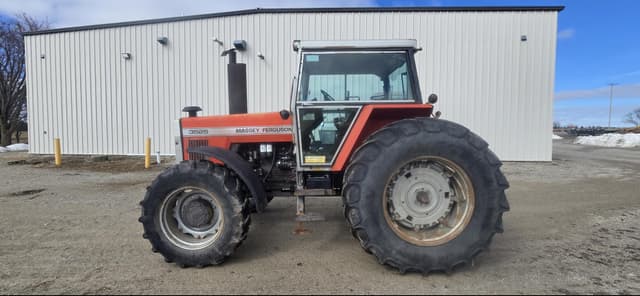 Image of Massey Ferguson 3525 equipment image 1