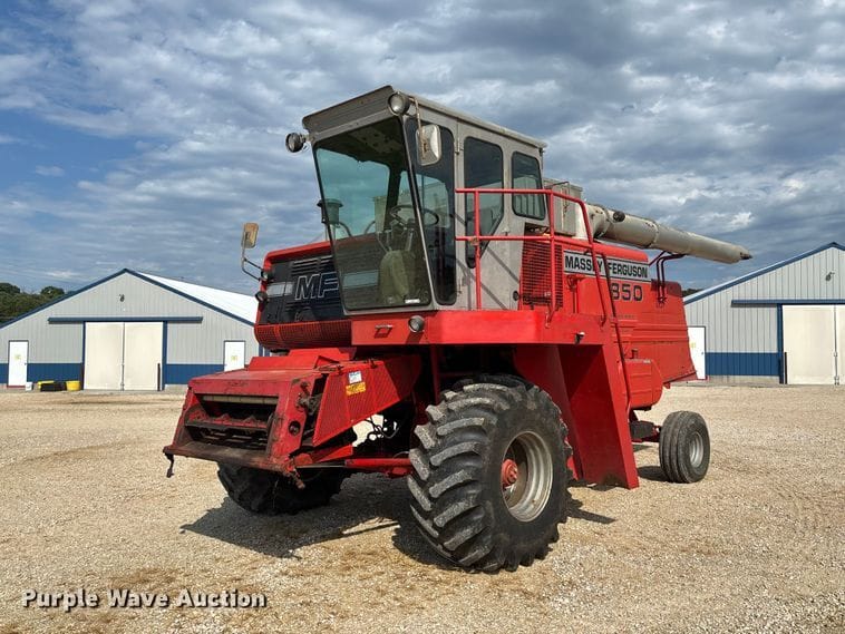 1984 Massey Ferguson 850 Equipment Image0