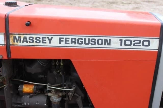 Image of Massey Ferguson 1020 equipment image 1