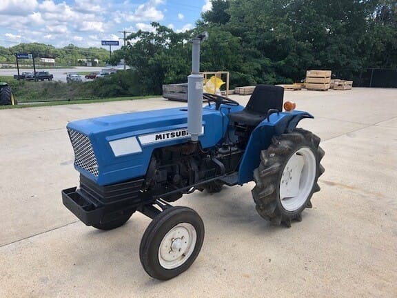 Main image Mitsubishi M65