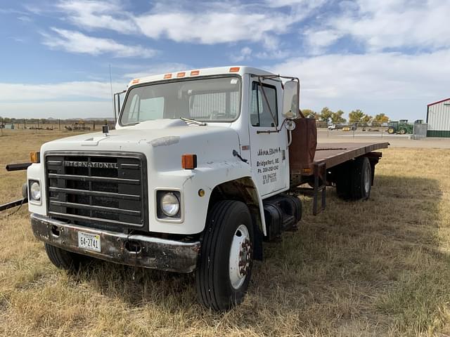 Image of International Navistar equipment image 1