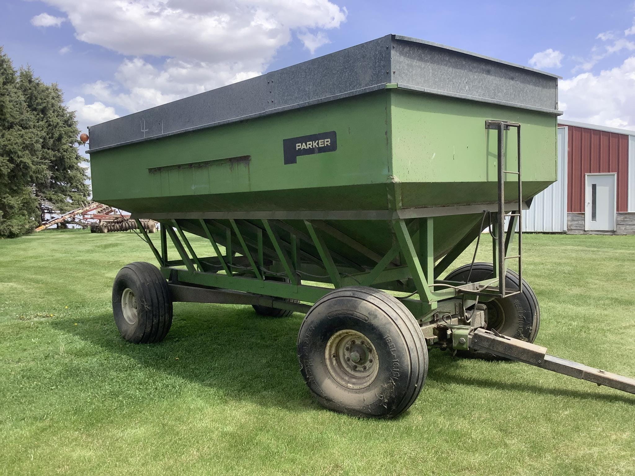 1984 Parker 1380 Equipment Image0