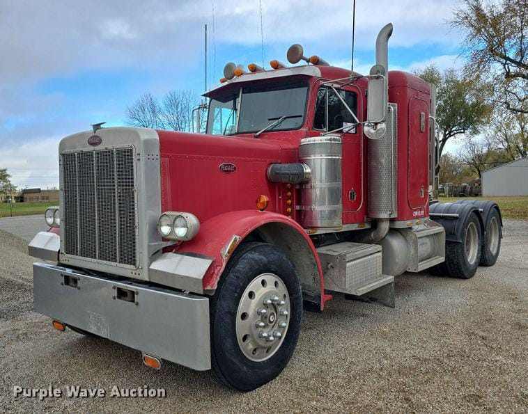 Main image Peterbilt 359
