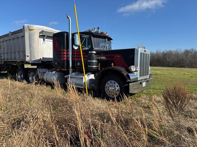 Image of Peterbilt 359 equipment image 1