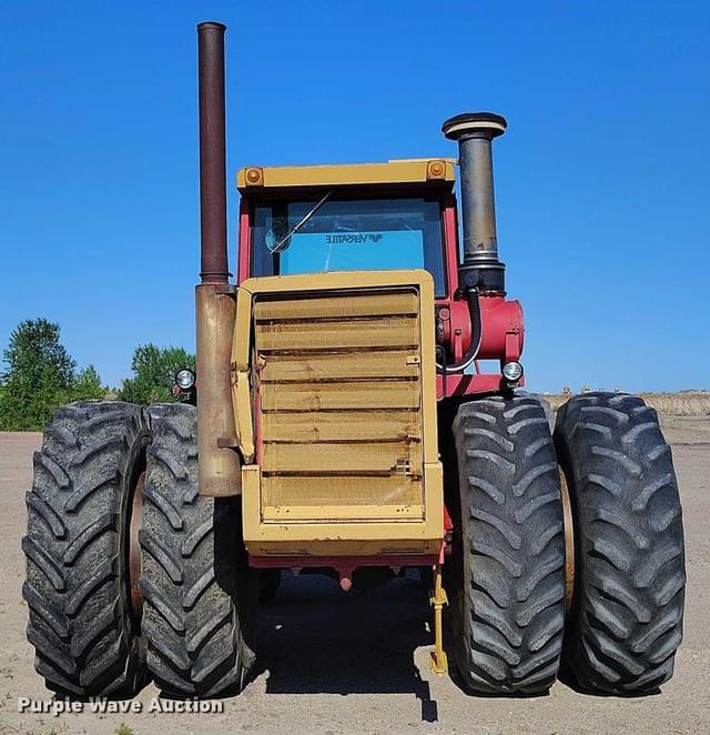 Image of Versatile 945 equipment image 1