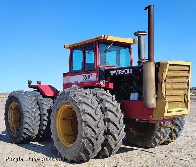 Image of Versatile 945 equipment image 2