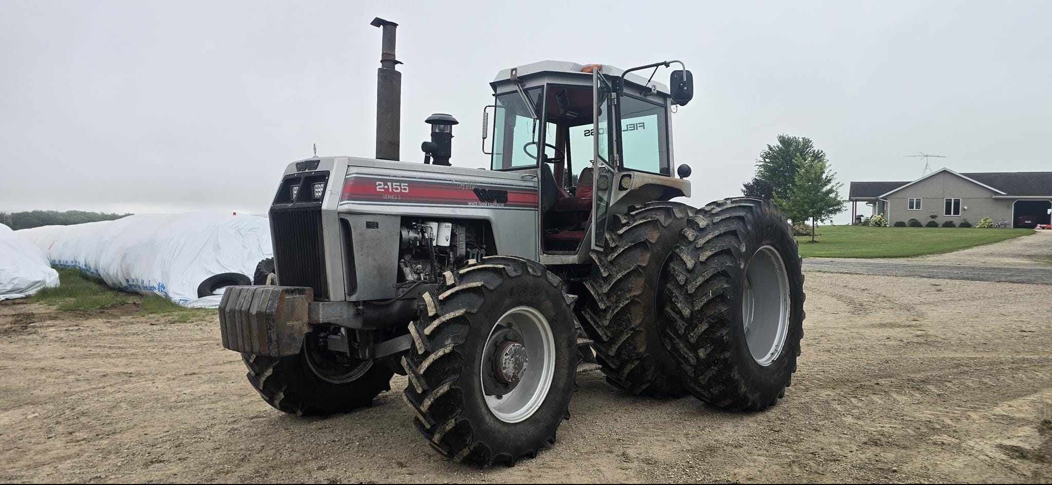 1984 White 2-155 Equipment Image0