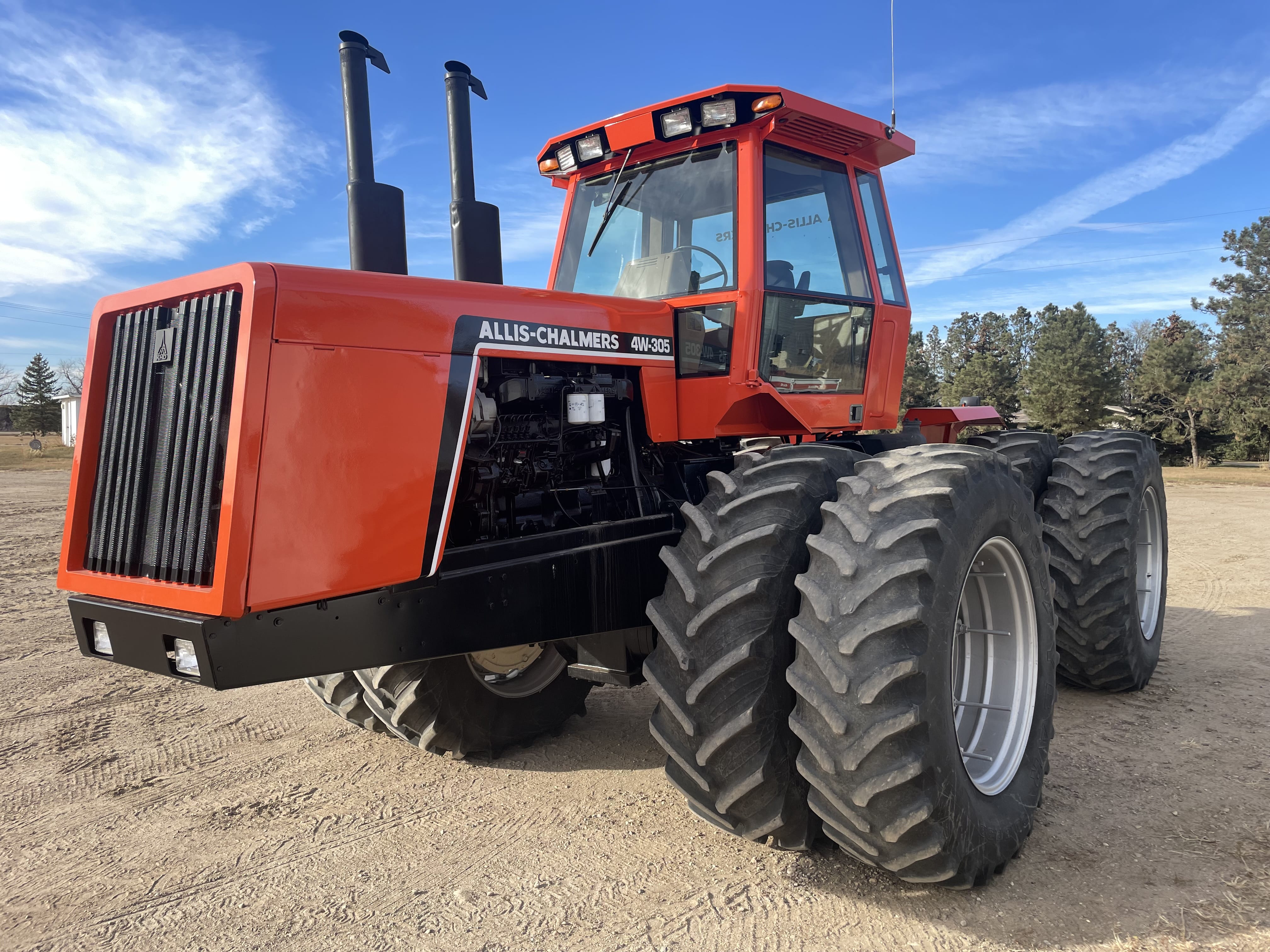 Main image Allis Chalmers 4W-305