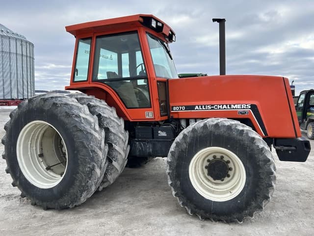 Image of Allis Chalmers 8070 equipment image 1