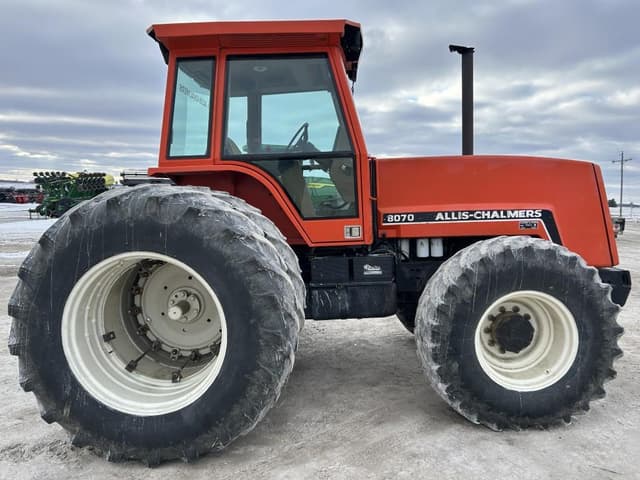 Image of Allis Chalmers 8070 equipment image 3
