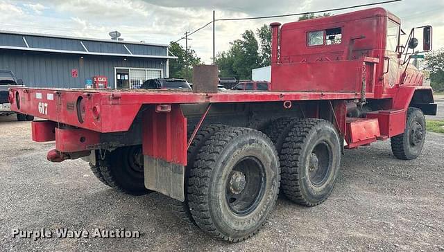 Image of AM General M923 equipment image 4