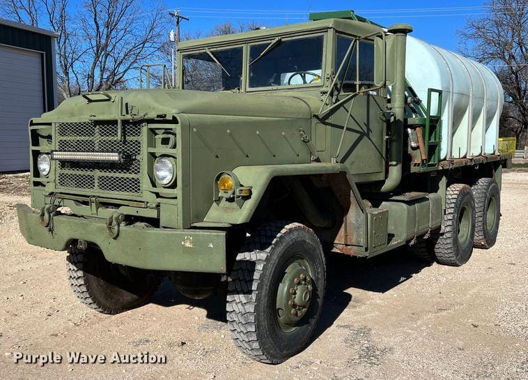 Main image AM General M923