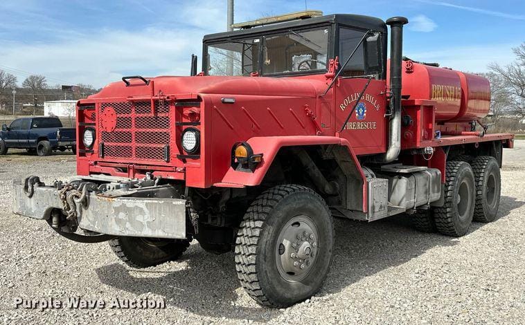 Main image AM General M925