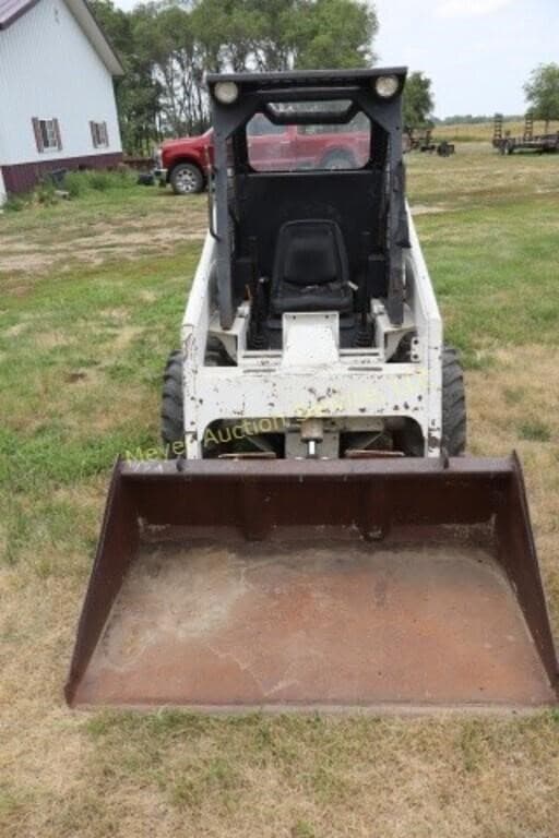 Image of Bobcat 642B equipment image 4