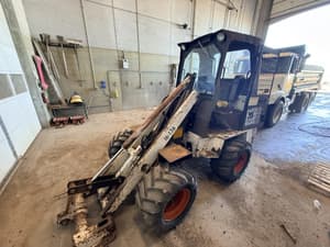 1985 Bobcat 2000 Image