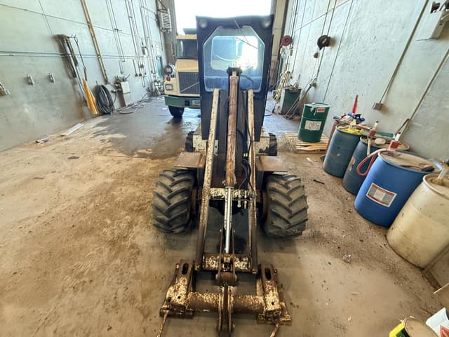 Image of Bobcat 2000 equipment image 1