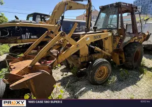 1985 Case 580 Super E Image