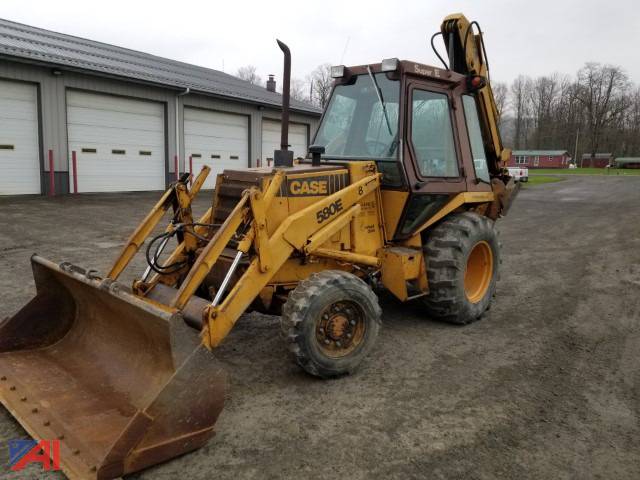 Main image Case 580 Super E