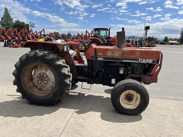 Image of Case IH 585 equipment image 4