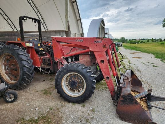 Main image Case IH 685