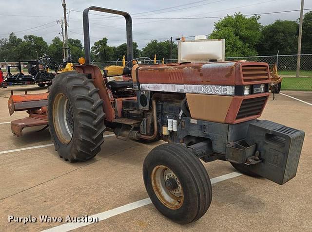Image of Case IH 685 equipment image 2