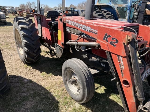 Image of Case IH 585 equipment image 2