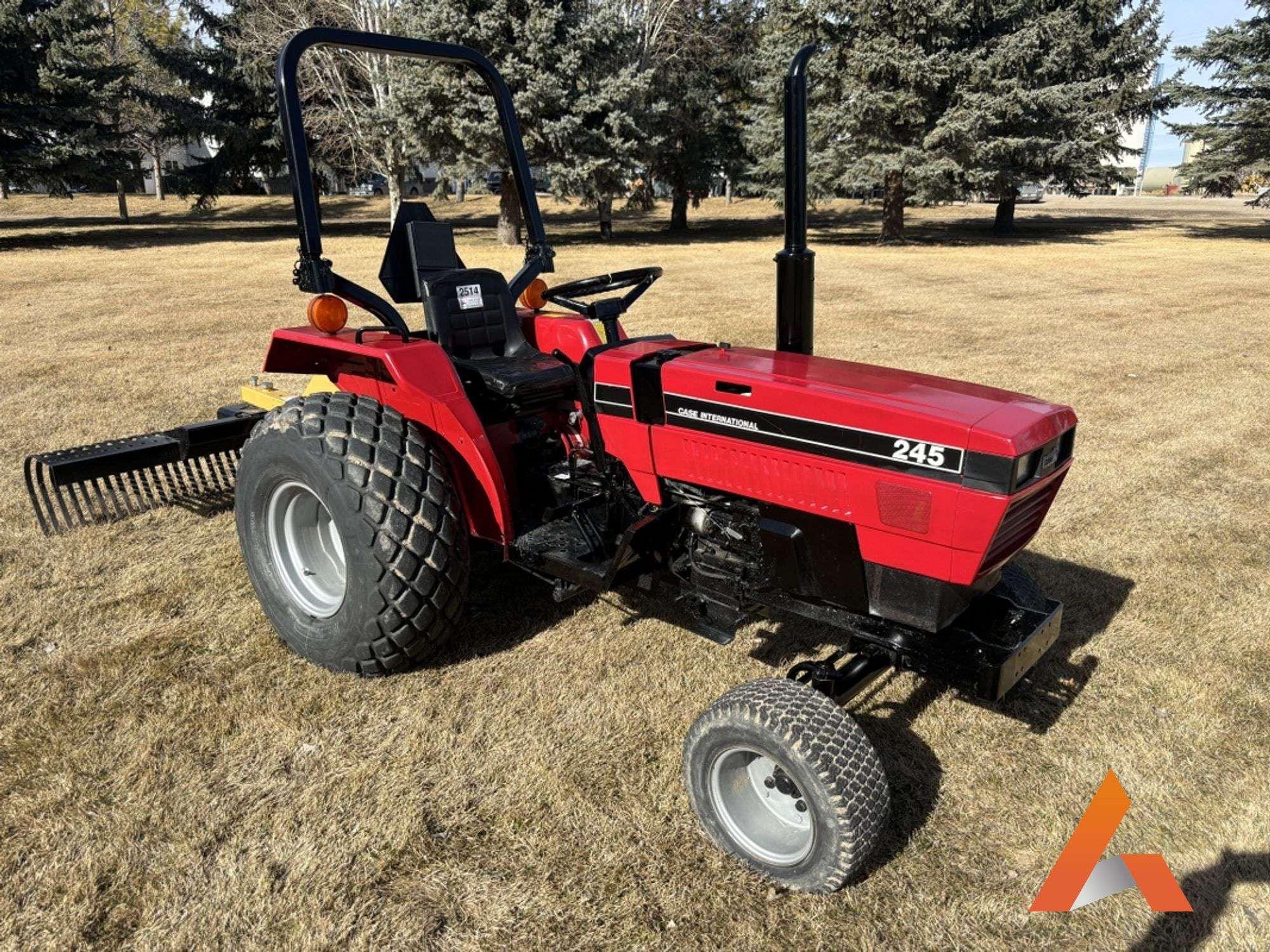 Main image Case IH 245
