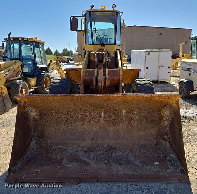 Image of Caterpillar 936 equipment image 1