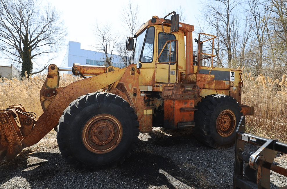 Image of Caterpillar 966D Primary image