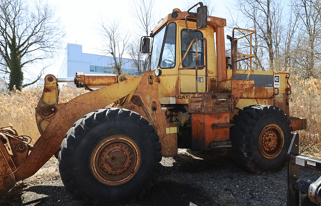 Image of Caterpillar 966D equipment image 2