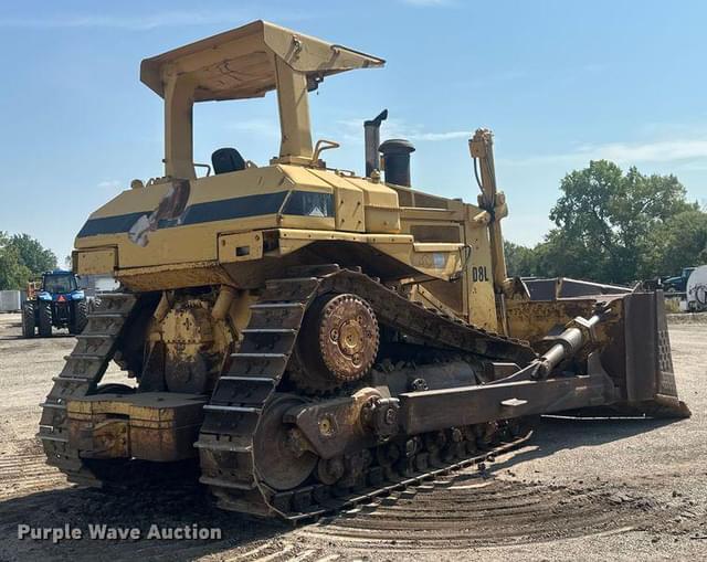 Image of Caterpillar D8L equipment image 4