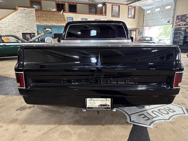 Image of Chevrolet C10 equipment image 3