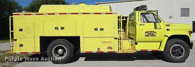 Image of Chevrolet C70 equipment image 3