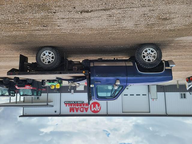 Image of Chevrolet K-10 equipment image 4