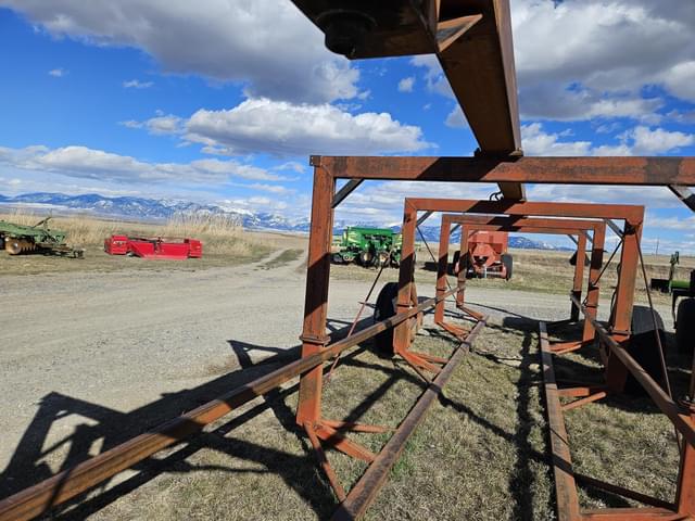 Image of Undetermined 6 Bale hay accumulator equipment image 4