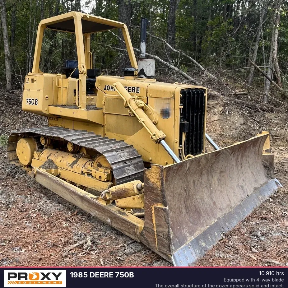 1985 John Deere 750B Equipment Image0