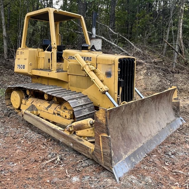 Image of John Deere 750B equipment image 1